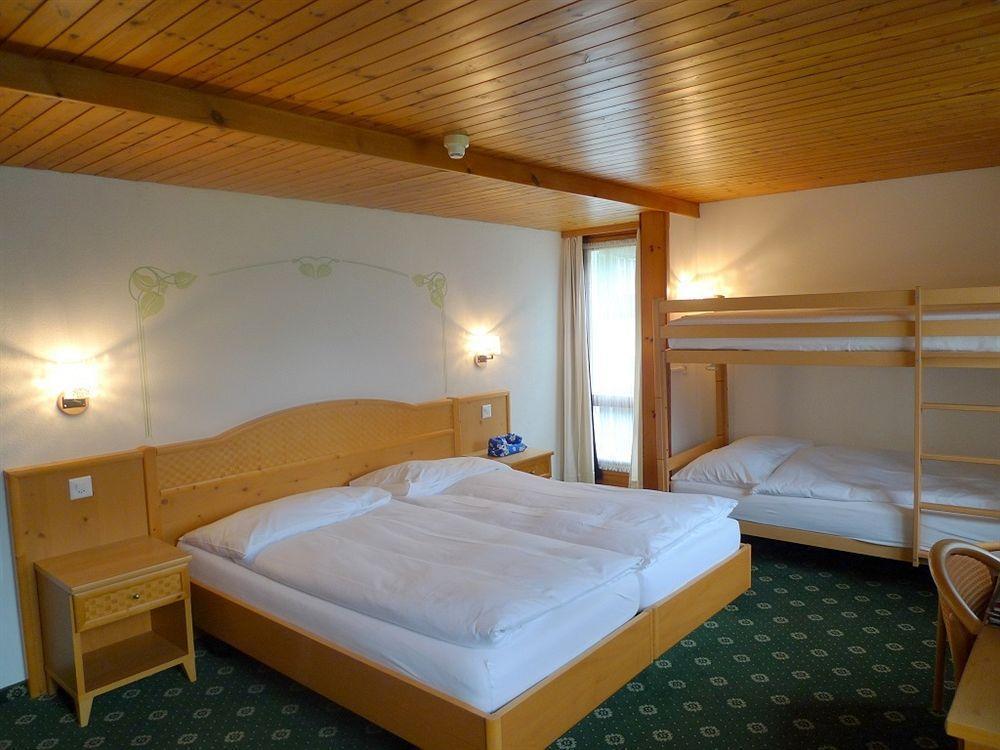 Hotel Oberland เลาเทอร์บรุนเนน ภายนอก รูปภาพ