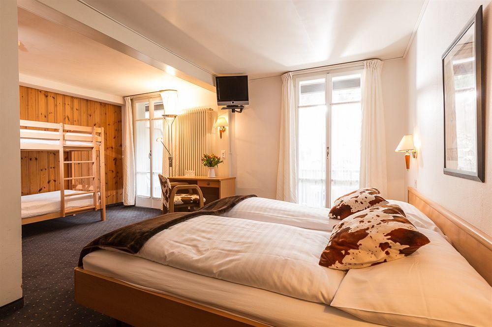 Hotel Oberland เลาเทอร์บรุนเนน ภายนอก รูปภาพ