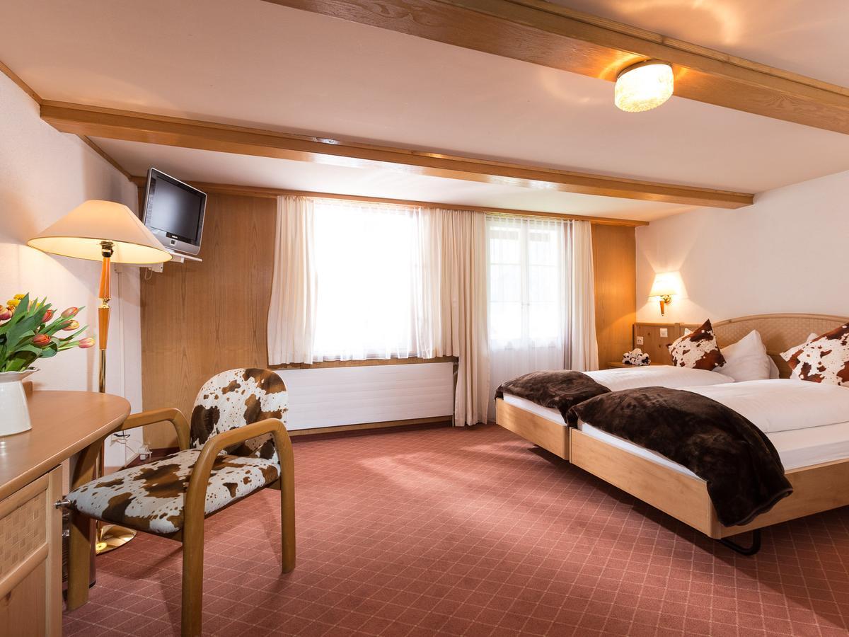 Hotel Oberland เลาเทอร์บรุนเนน ห้อง รูปภาพ