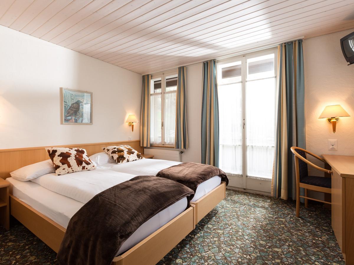Hotel Oberland เลาเทอร์บรุนเนน ห้อง รูปภาพ