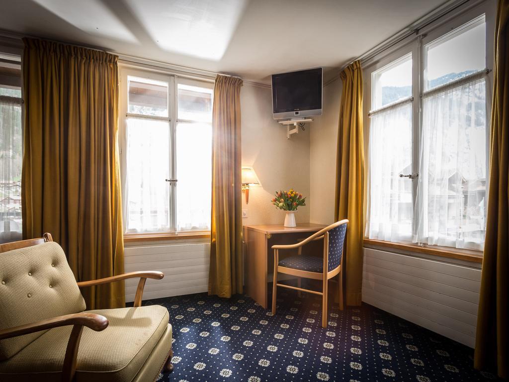 Hotel Oberland เลาเทอร์บรุนเนน ห้อง รูปภาพ