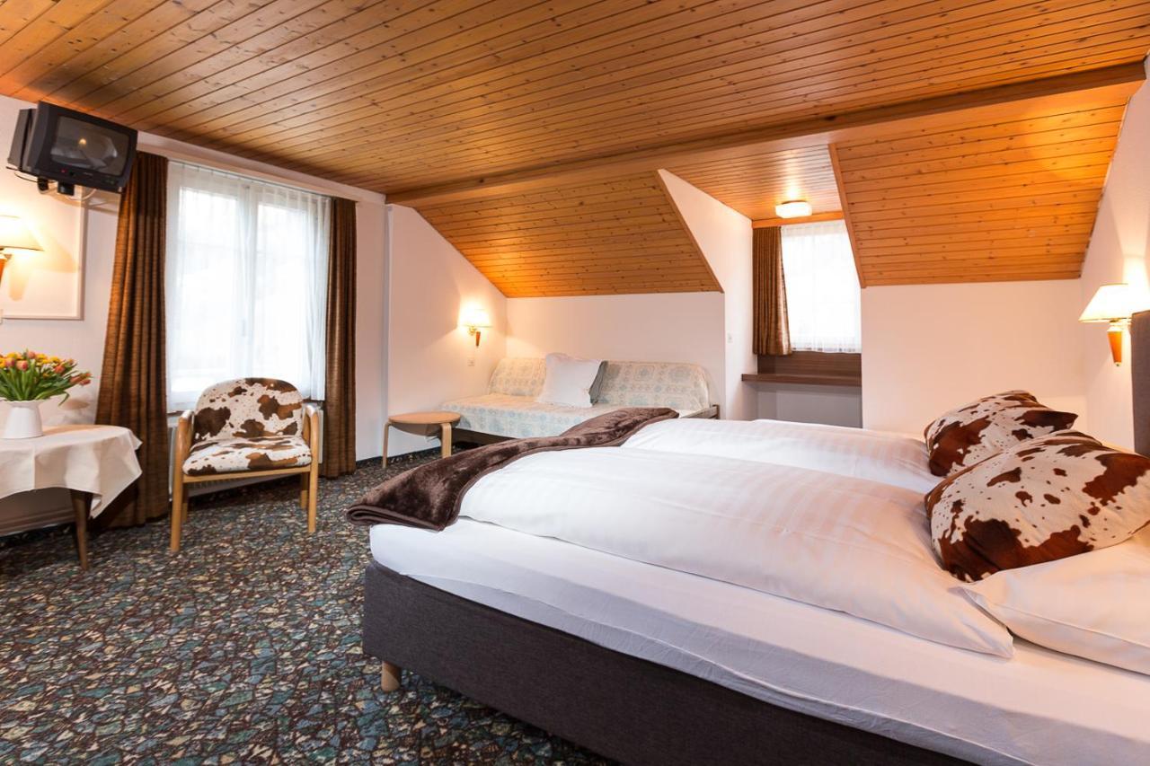 Hotel Oberland เลาเทอร์บรุนเนน ภายนอก รูปภาพ