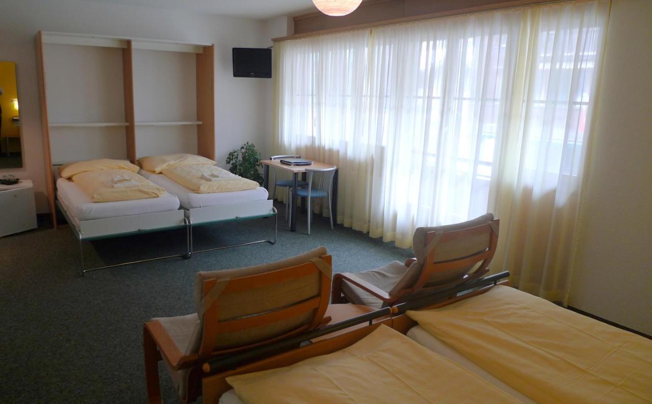 Hotel Oberland เลาเทอร์บรุนเนน ภายนอก รูปภาพ